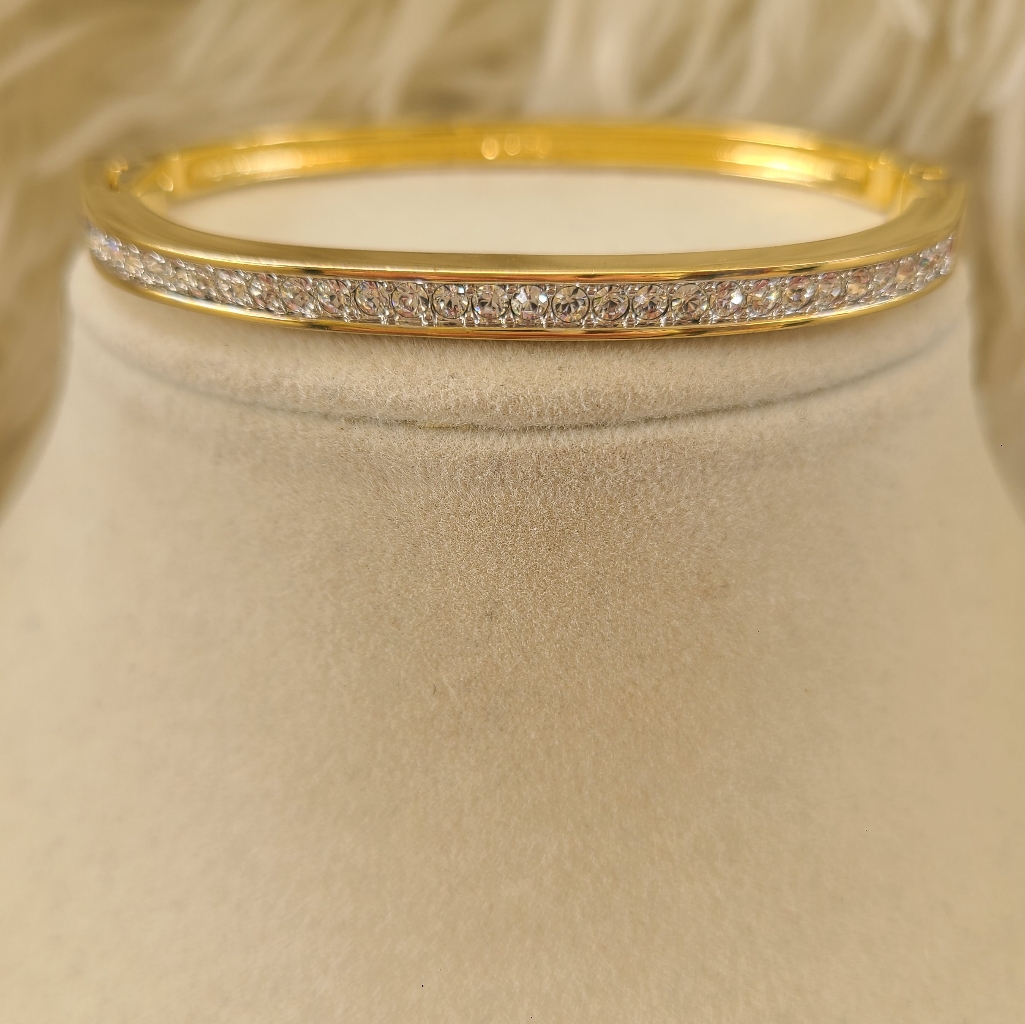 Swarovski Crystal Swan And C Stamped Gold Toned Bangle- Good Condition Medium